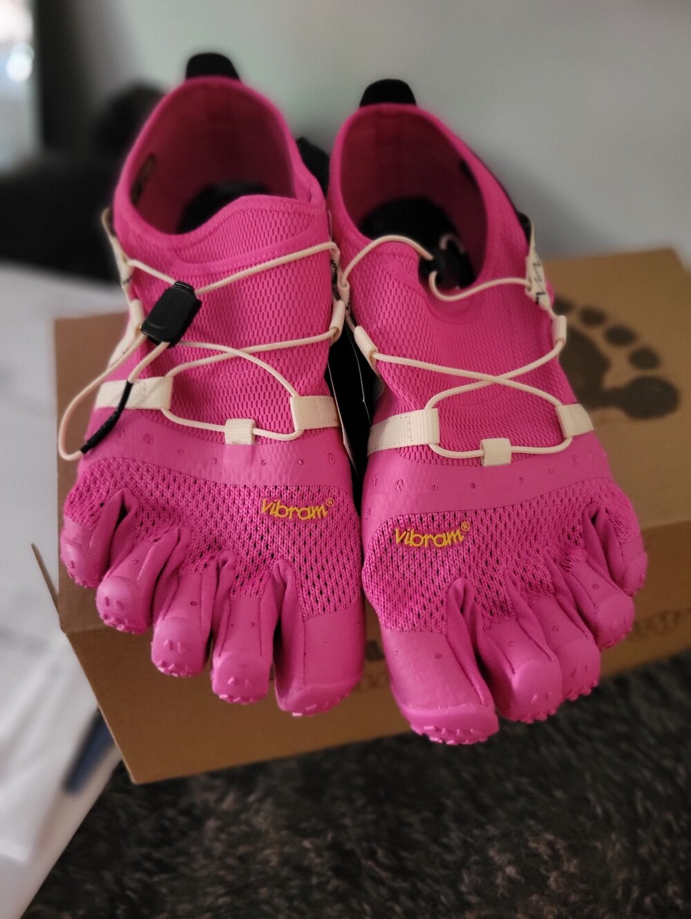 Vibram FiveFingers Women's Pink Minimalist Toe Shoes